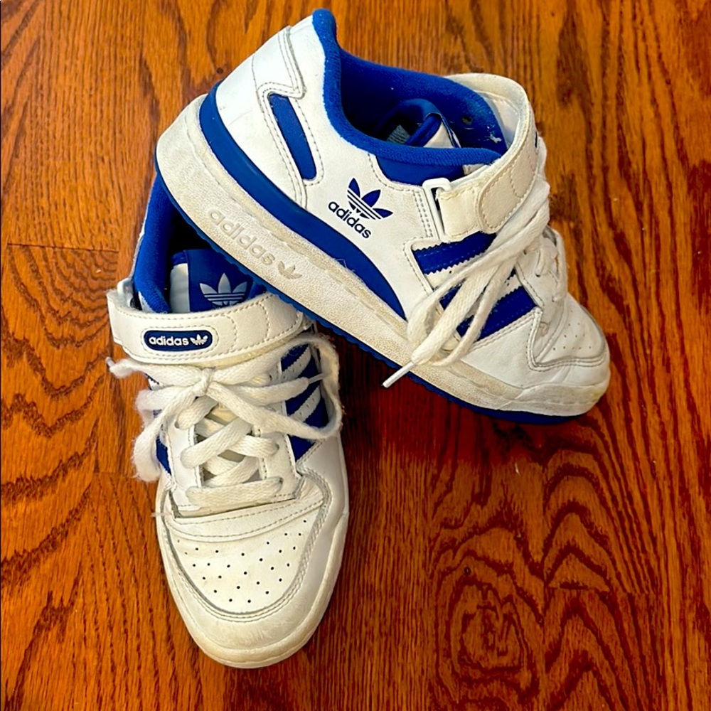 Boys Adidas Sneakers